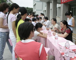 心理健康護航，關愛在身邊——我院開展心理健康現場咨詢服務活動